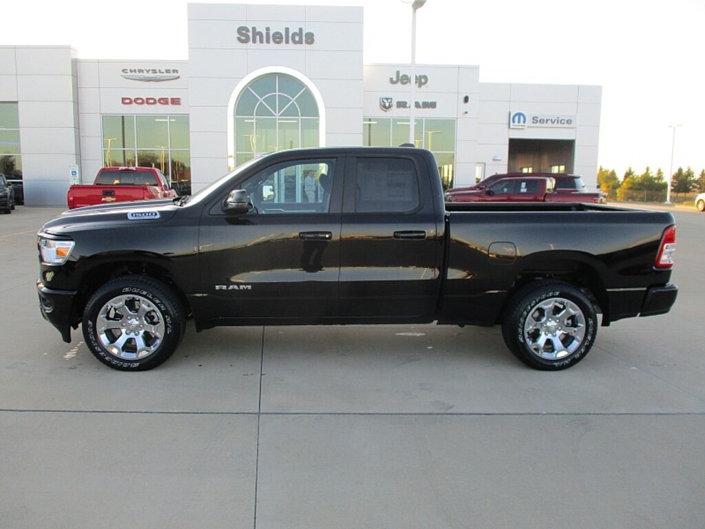 New 2024 Ram 1500 BIG HORN QUAD CAB 4X4 6'4 BOX For Sale Rantoul IL