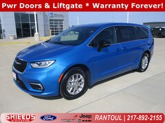 2026 Chrysler Pacifica SELECT Passenger Van