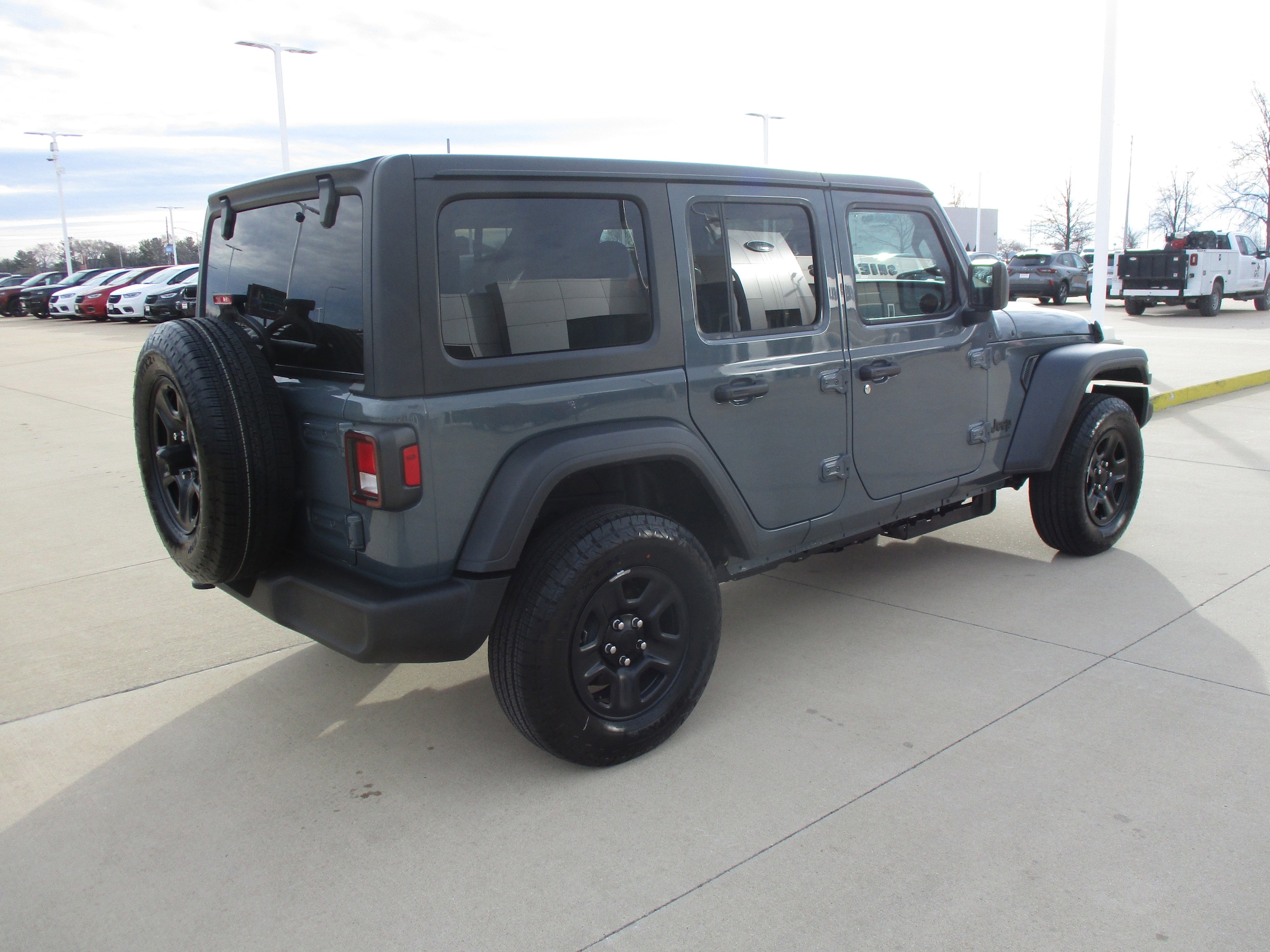 2026 Jeep Wrangler 4-Door Sport - Photo 6