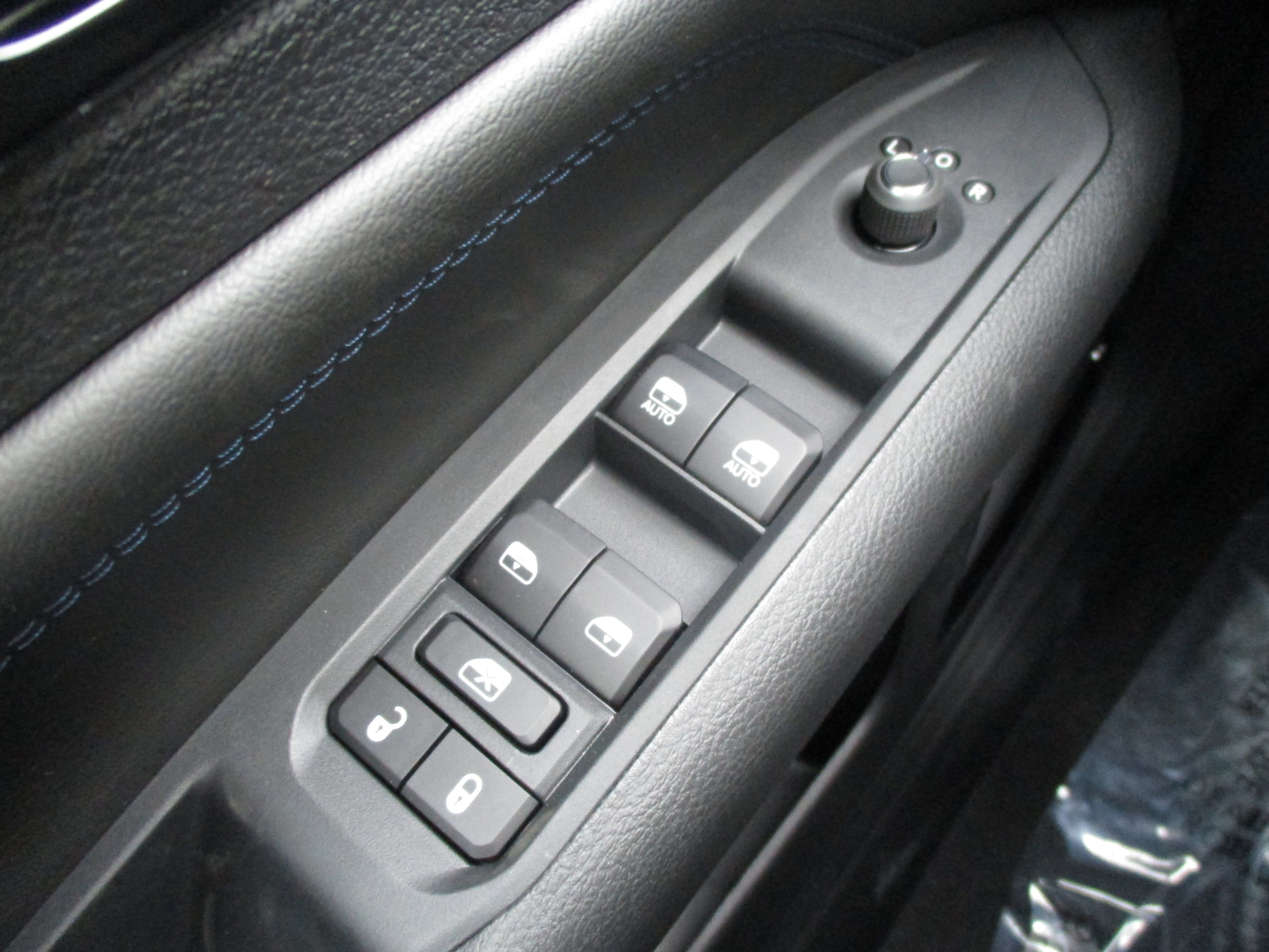 2026 Jeep Compass Latitude Altitude - Photo 30