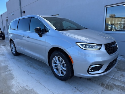 2026 Chrysler Pacifica SELECT AWD Passenger Van