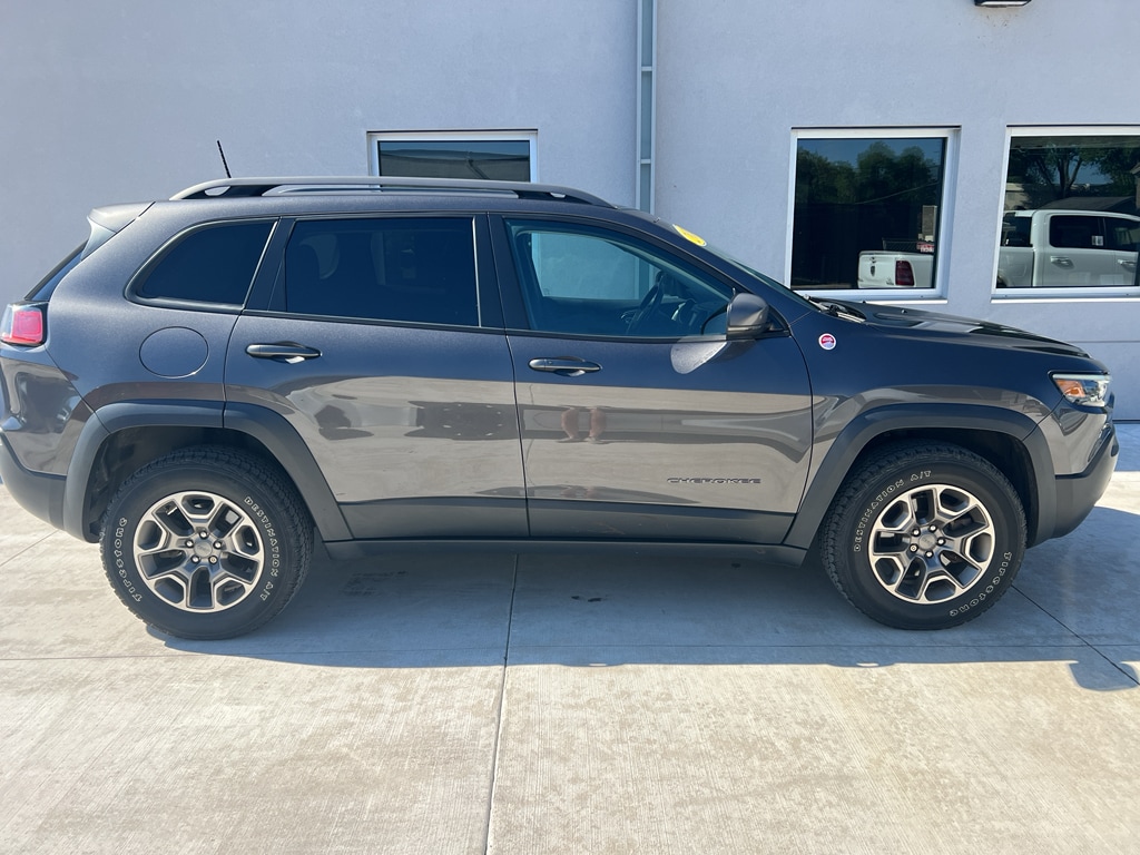 Used 2020 Jeep Cherokee Trailhawk SUV