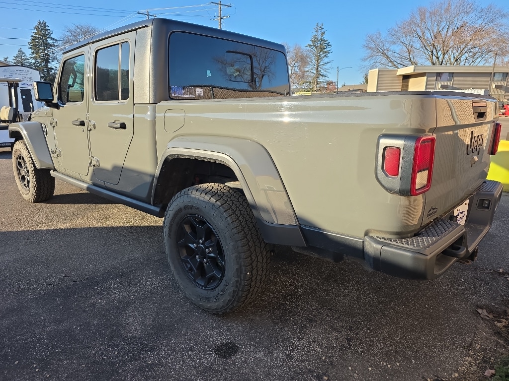 Used 2021 Jeep Gladiator Sport Truck Crew Cab