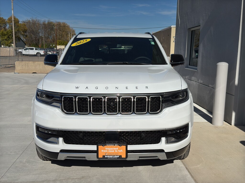 2025 Jeep Wagoneer L Series III photo 2