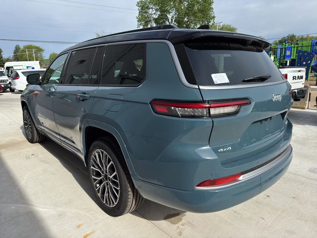 New 2026 Jeep Grand Cherokee L SUMMIT 4X4 Sport Utility
