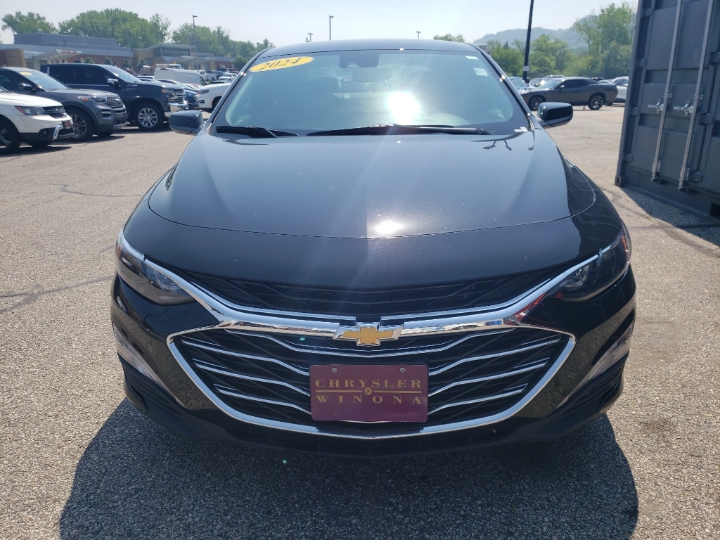 Used 2024 Chevrolet Malibu 1LT with VIN 1G1ZD5ST2RF219402 for sale in Winona, Minnesota