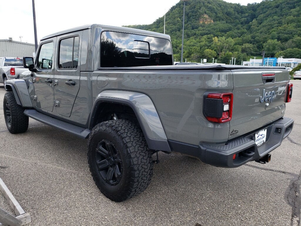 2022 Jeep Gladiator Overland photo 4