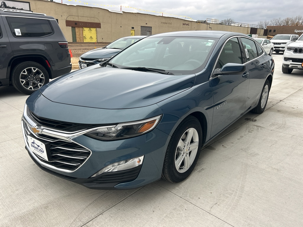 Used 2024 Chevrolet Malibu 1LT Sedan