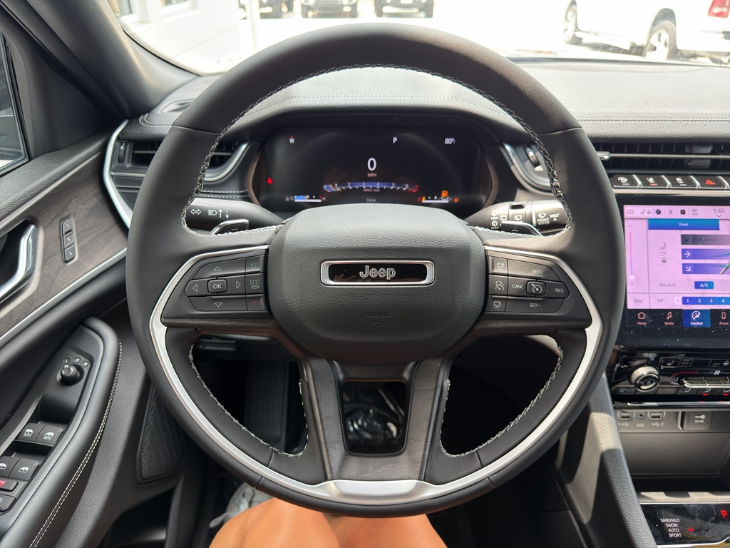 2025 Jeep Grand Cherokee L Limited - Photo 23