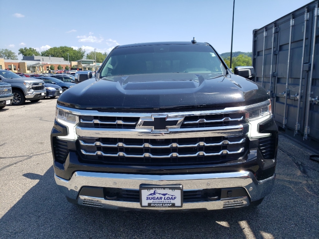 Used 2022 Chevrolet Silverado 1500 LTZ with VIN 1GCUDGET1NZ635880 for sale in Winona, Minnesota