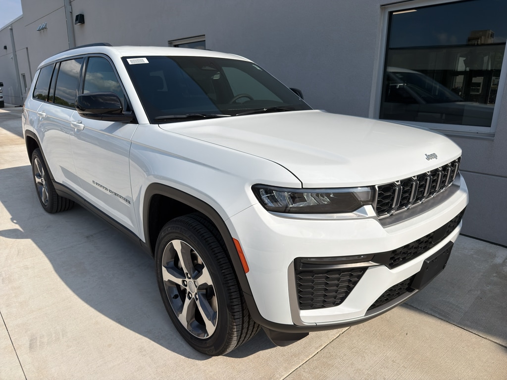 New 2026 Jeep Grand Cherokee L LIMITED 4X4 Sport Utility