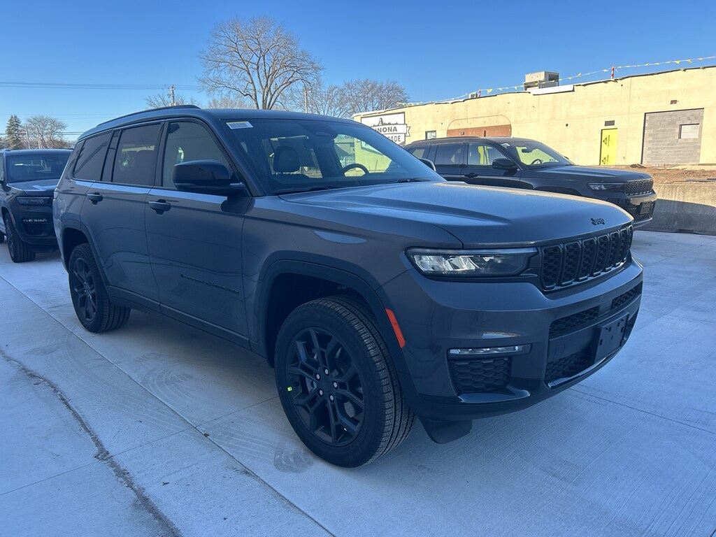 New 2025 Jeep Grand Cherokee L LIMITED 4X4 Sport Utility