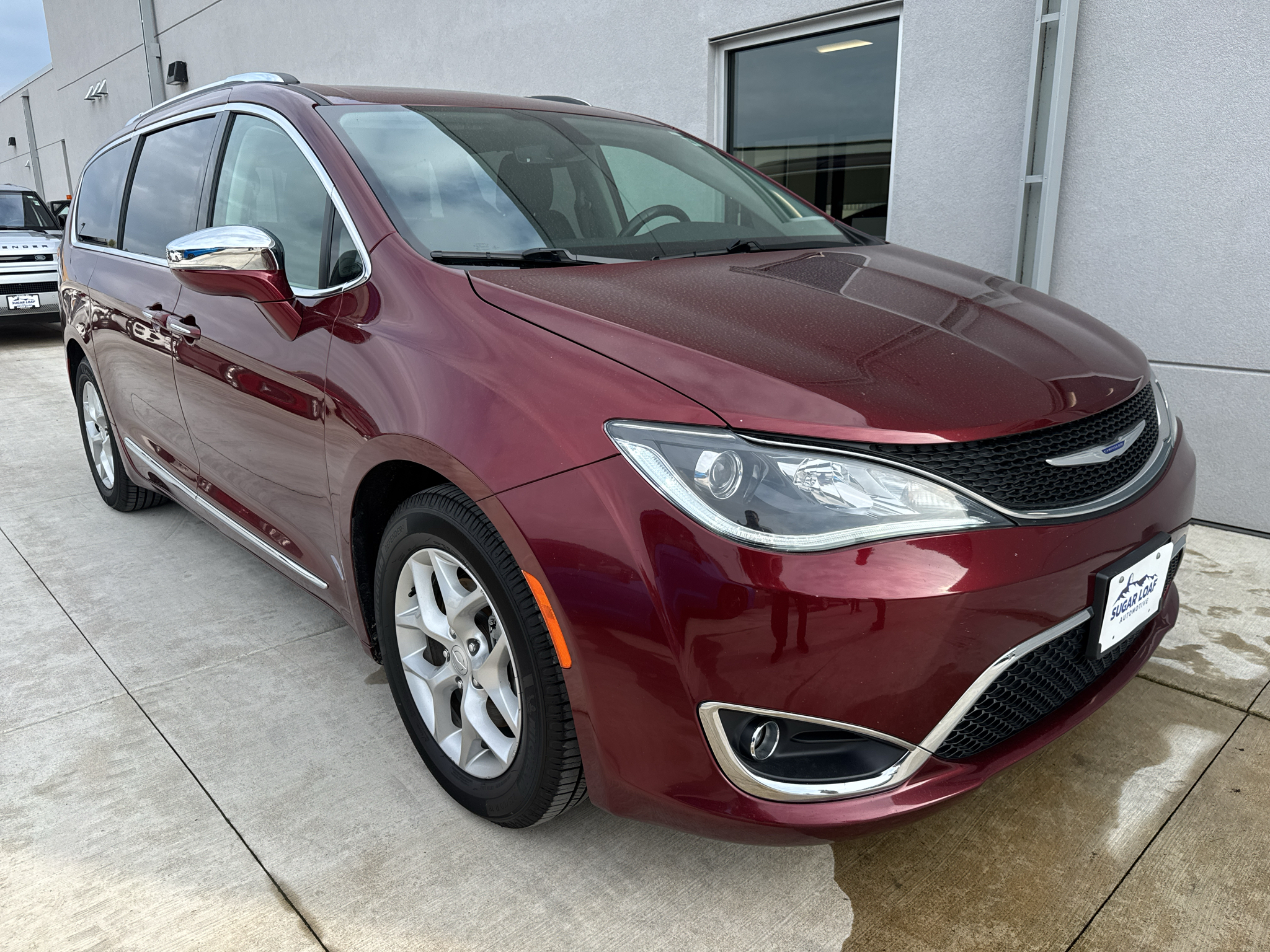  Chrysler Pacifica