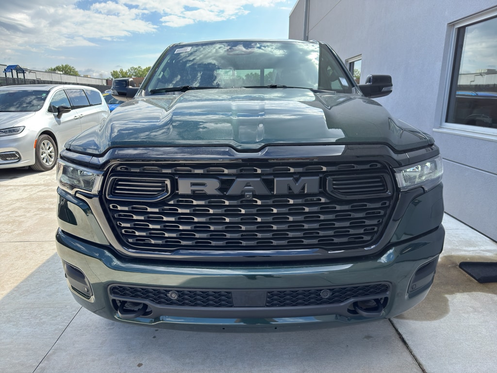 New 2026 Ram 1500 BIG HORN CREW CAB 4X4 5'7 BOX Pickup