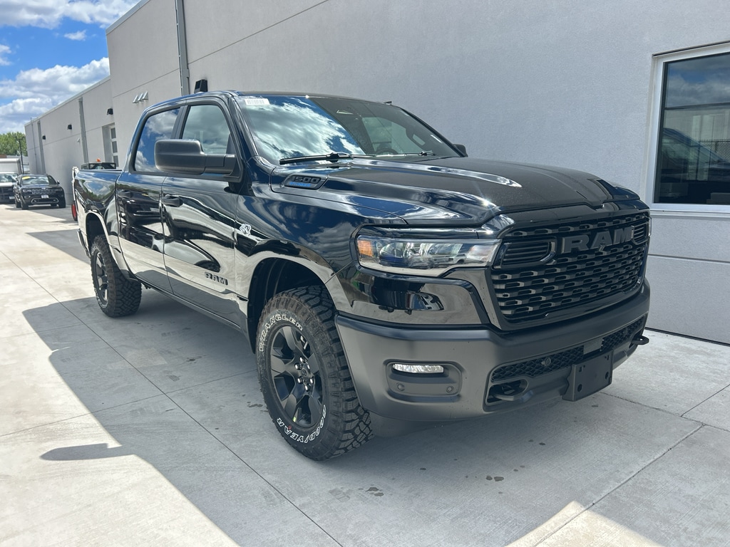2026 RAM 1500 Warlock 4x4 Crew Cab 5'7's photo