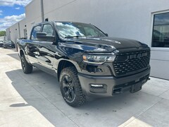 2026 Ram 1500 WARLOCK CREW CAB 4X4 5'7 BOX Pickup