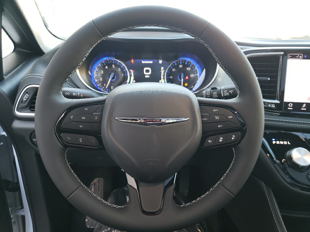 2026 Chrysler Pacifica Limited - Photo 22