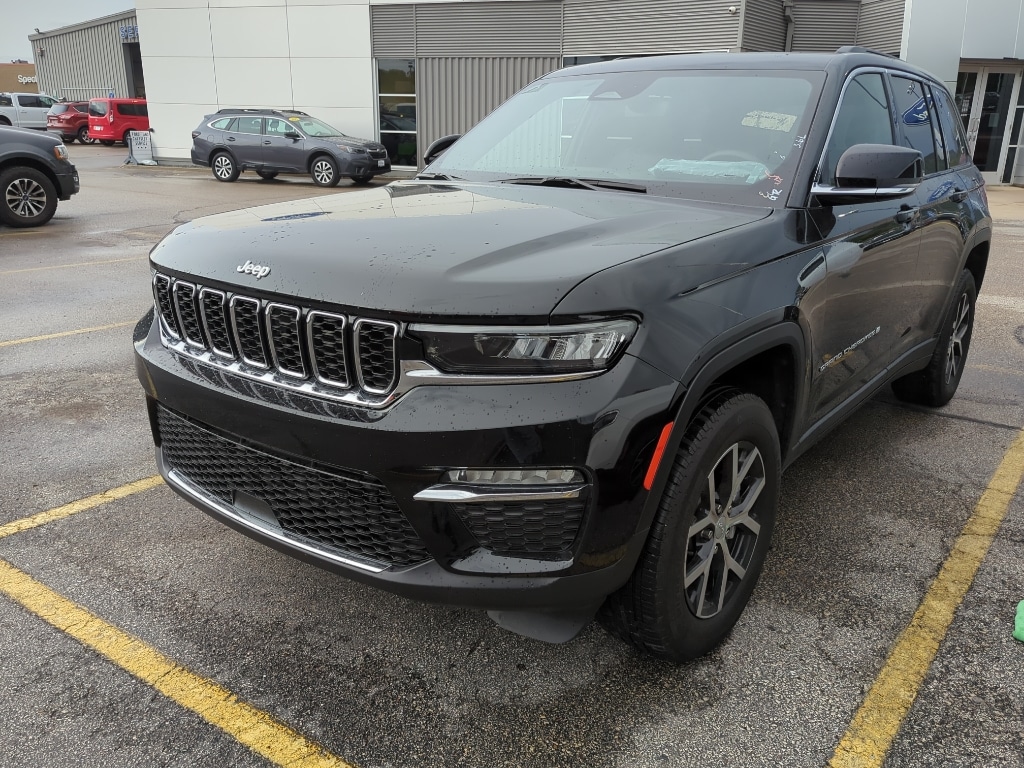 Used 2024 Jeep Grand Cherokee Limited SUV