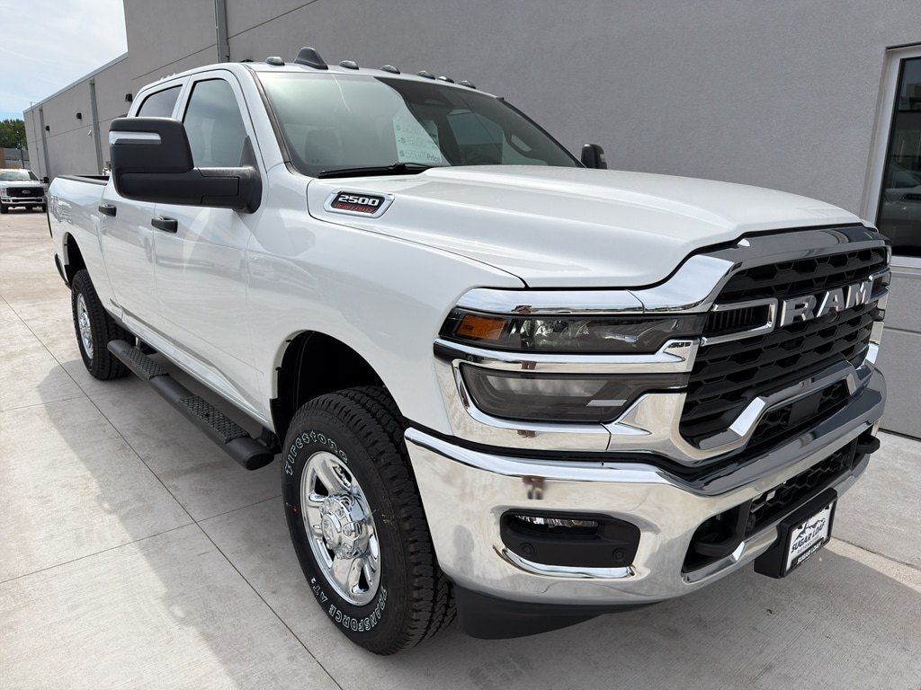 New 2026 Ram 2500 TRADESMAN CREW CAB 4X4 6'4 BOX Pickup