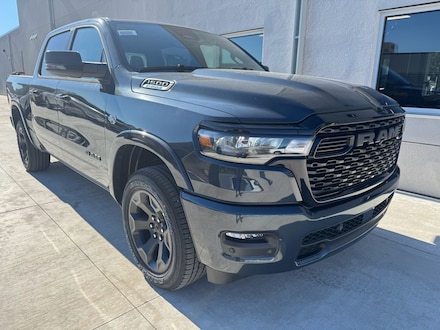 2026 Ram 1500 BIG HORN CREW CAB 4X4 5'7 BOX Pickup