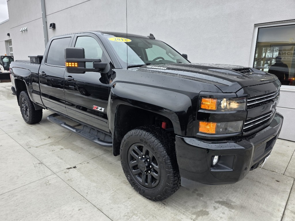 2017 Chevrolet Silverado 2500HD LT's photo