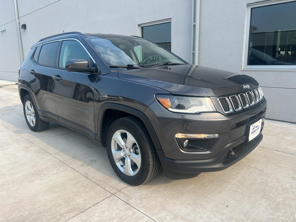 Used 2019 Jeep Compass Latitude 4x4 SUV