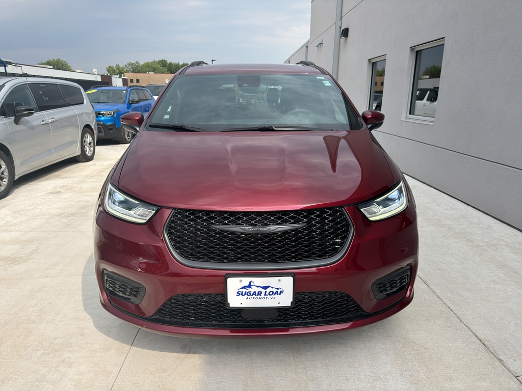 Used 2023 Chrysler Pacifica Touring L with VIN 2C4RC3BG9PR612482 for sale in Winona, Minnesota