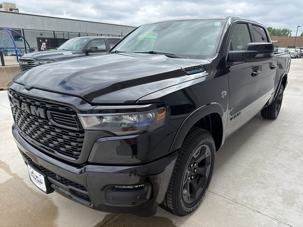 New 2026 Ram 1500 BIG HORN CREW CAB 4X4 5'7 BOX Pickup