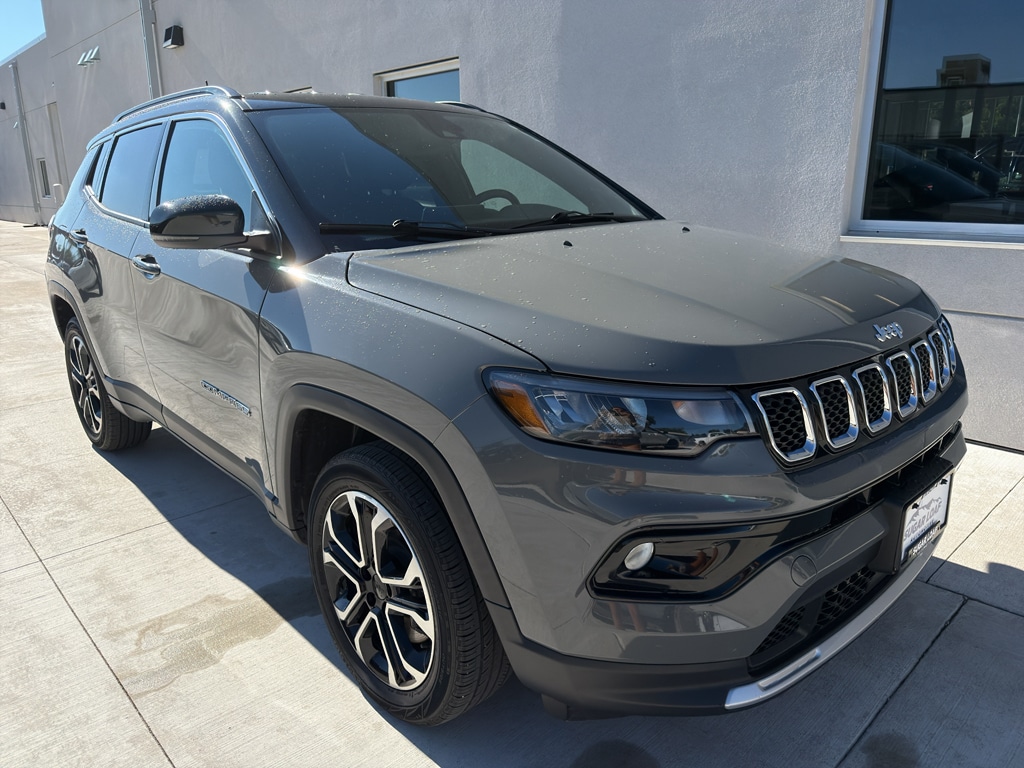 Used 2024 Jeep Compass Limited SUV