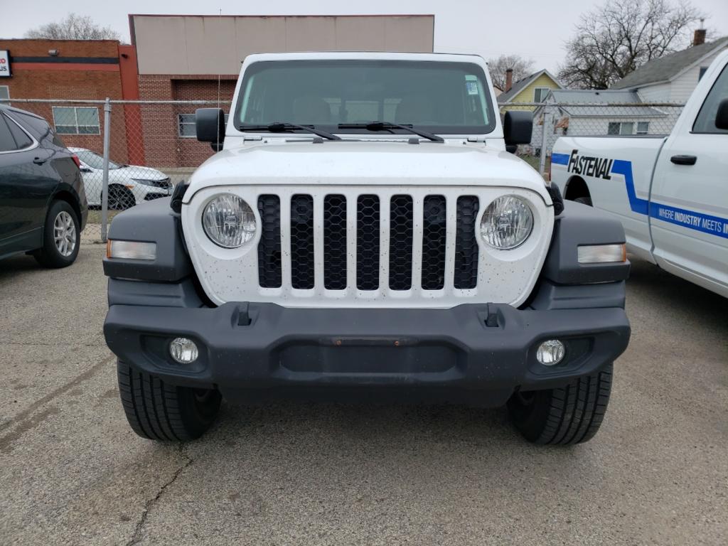 Used 2020 Jeep Gladiator Sport S with VIN 1C6HJTAG5LL139404 for sale in Winona, Minnesota