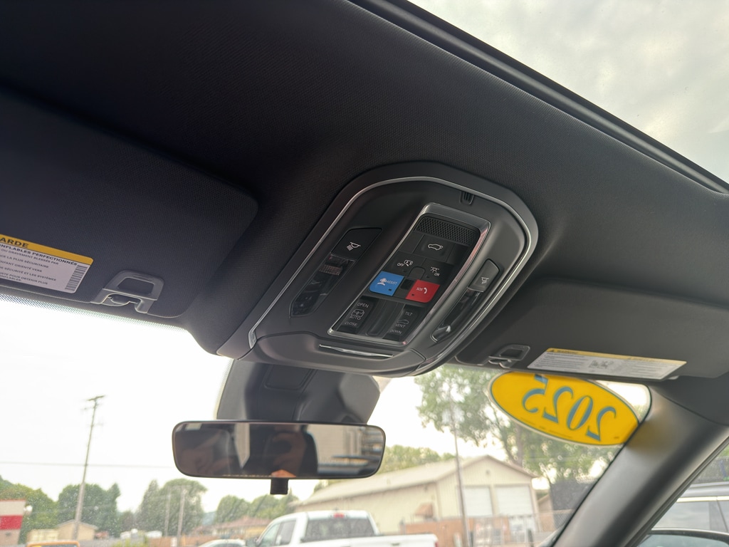 2025 Jeep Grand Cherokee Altitude - Photo 36