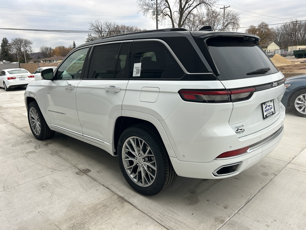 New 2025 Jeep Grand Cherokee SUMMIT 4X4 Sport Utility