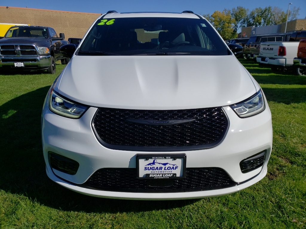 New 2026 Chrysler Pacifica LIMITED AWD Wagon