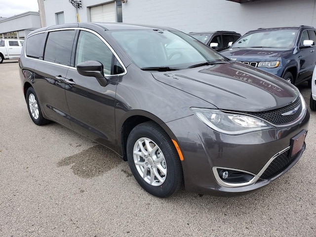Chrysler Dealership Mn >> New 2019 2020 Chrysler Dodge Jeep Ram Dealership Winona Mn Chrysler Dealership Mn >> New 2019 2020 Chrysler Dodge Jeep Ram Dealership Winona Mn
