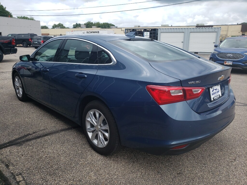 2024 Chevrolet Malibu 1LT photo 4