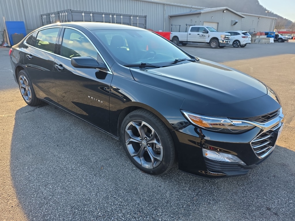2024 Chevrolet Malibu 1LT's photo