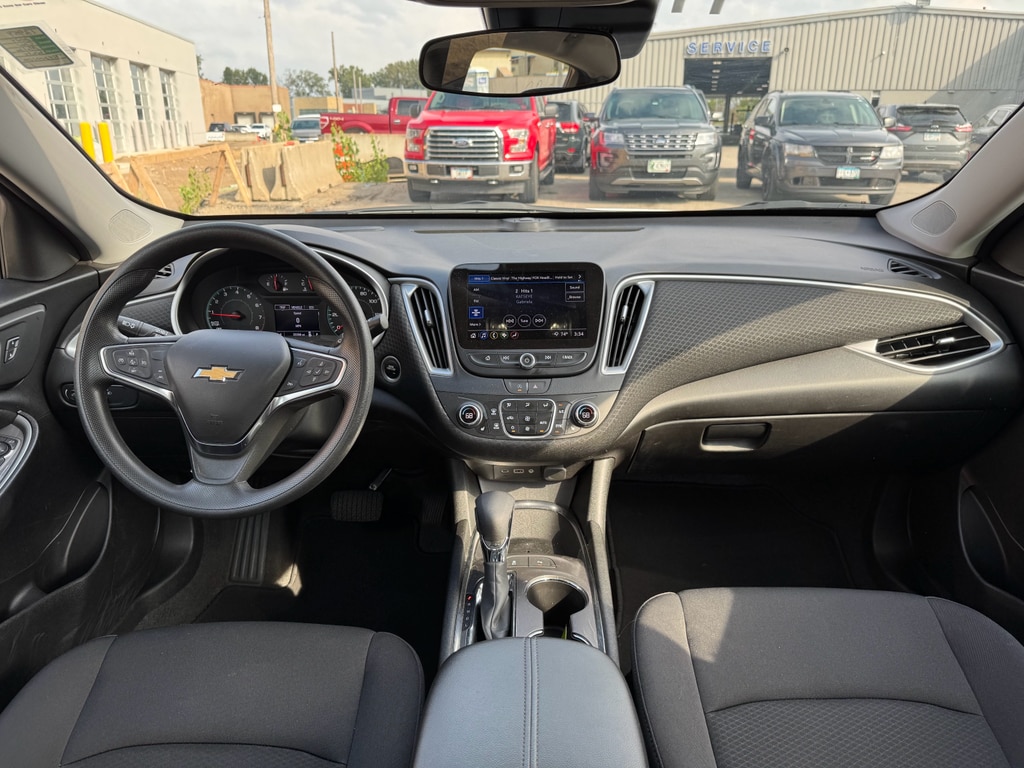 Used 2024 Chevrolet Malibu 1LT Sedan