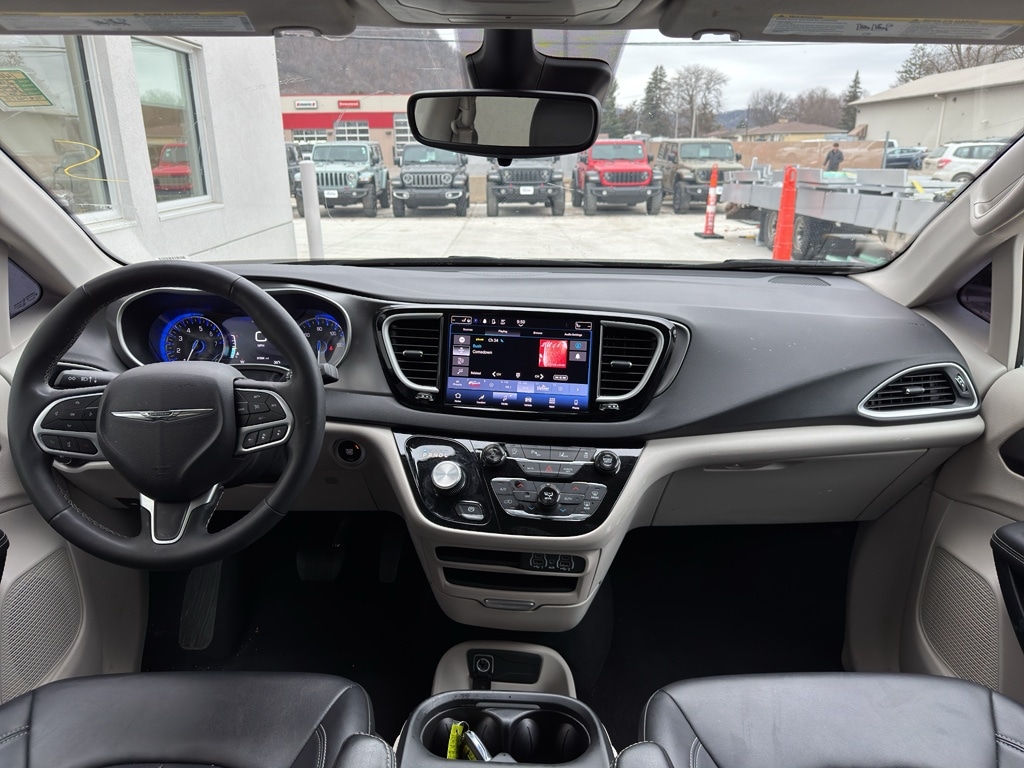 Used 2024 Chrysler Pacifica Touring L Van Passenger Van