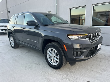2025 Jeep Grand Cherokee LAREDO X 4X4 Sport Utility