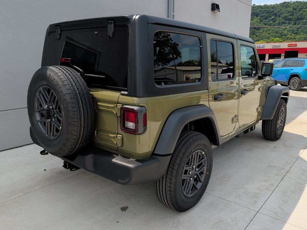 New 2026 Jeep Wrangler 4-DOOR SPORT S Sport Utility