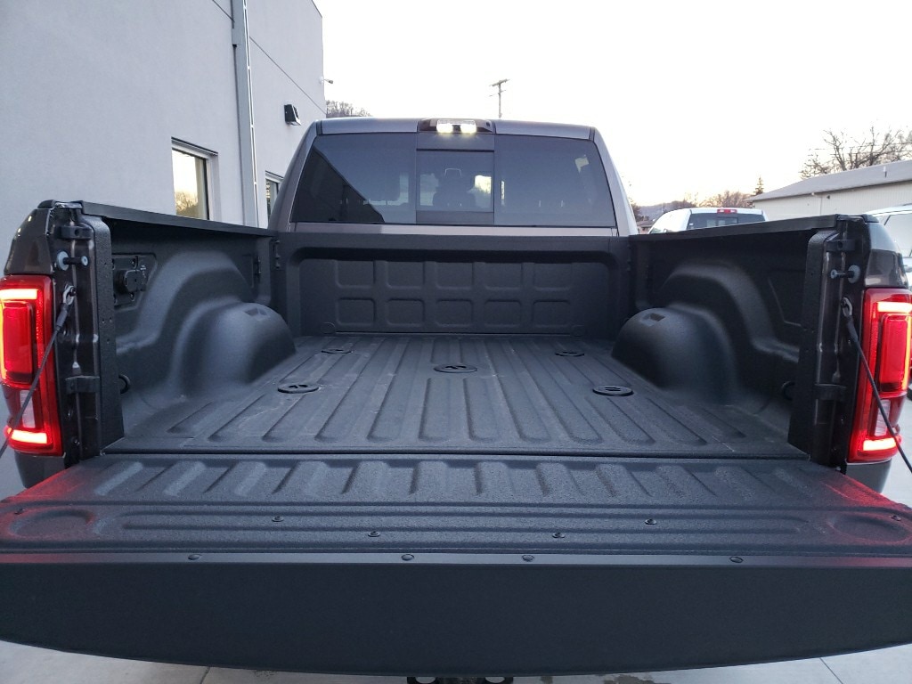 2026 RAM 2500 Laramie - Photo 6