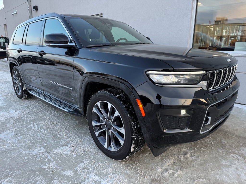 2024 Jeep Grand Cherokee L Overland's photo