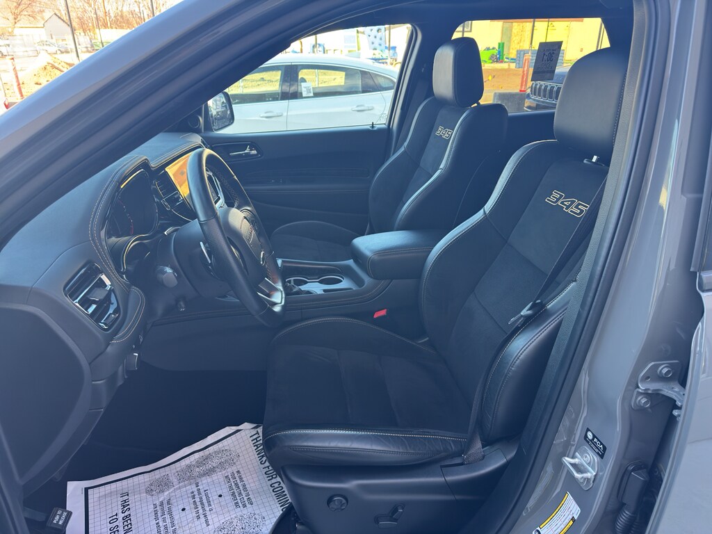 2025 Dodge Durango R/T Premium photo 3