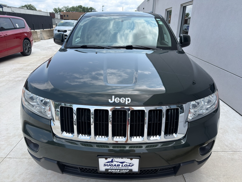 Used 2011 Jeep Grand Cherokee Laredo with VIN 1J4RR4GG3BC540350 for sale in Winona, Minnesota