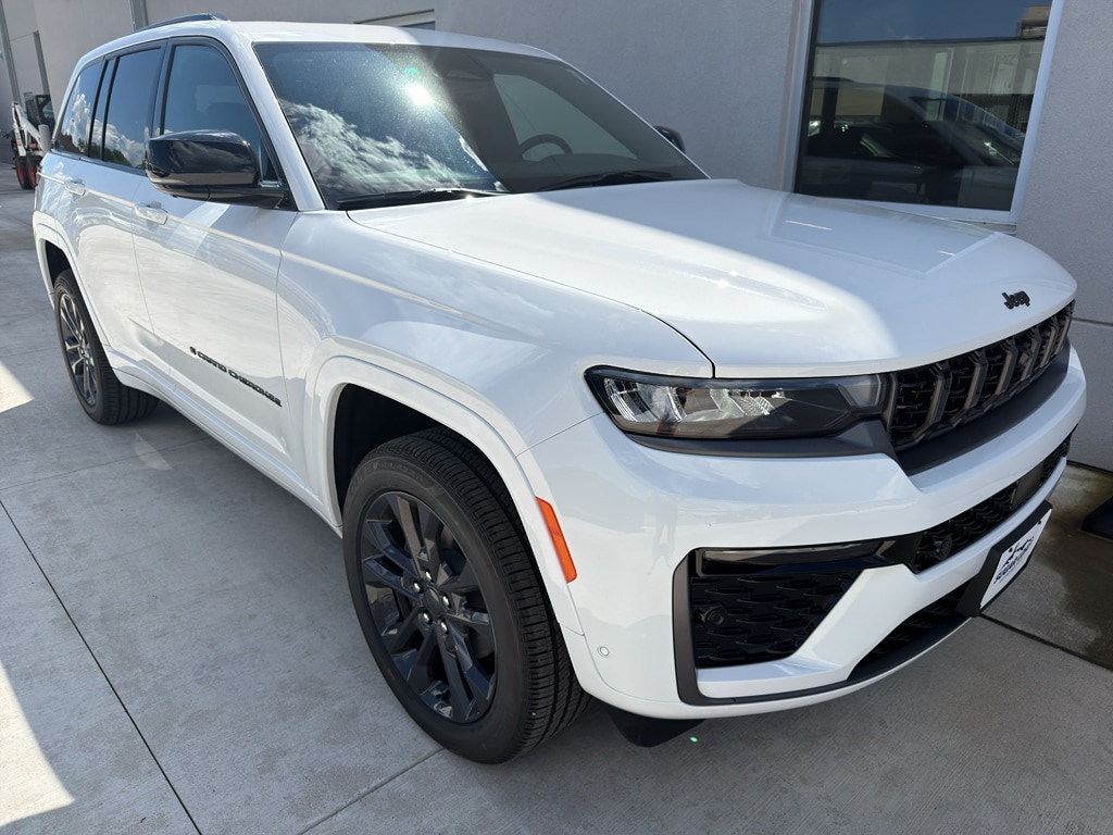 New 2026 Jeep Grand Cherokee LIMITED RESERVE 4X4 Sport Utility