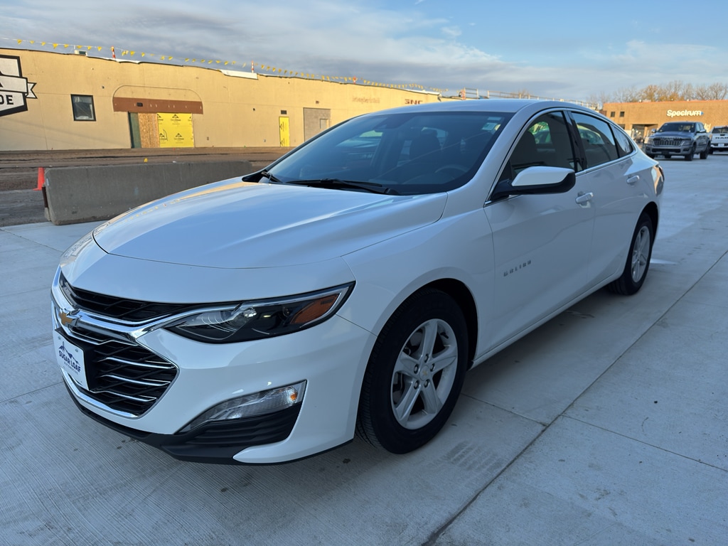 Used 2024 Chevrolet Malibu 1LT Sedan