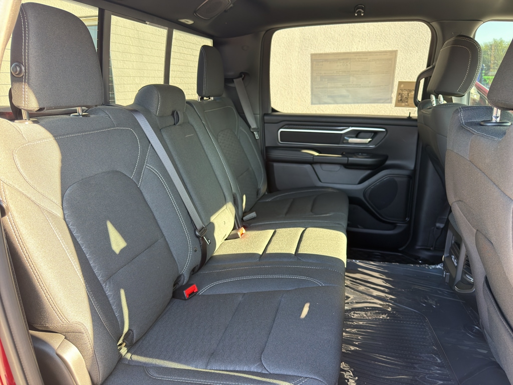2026 RAM 1500 Big Horn/Lone Star - Photo 18