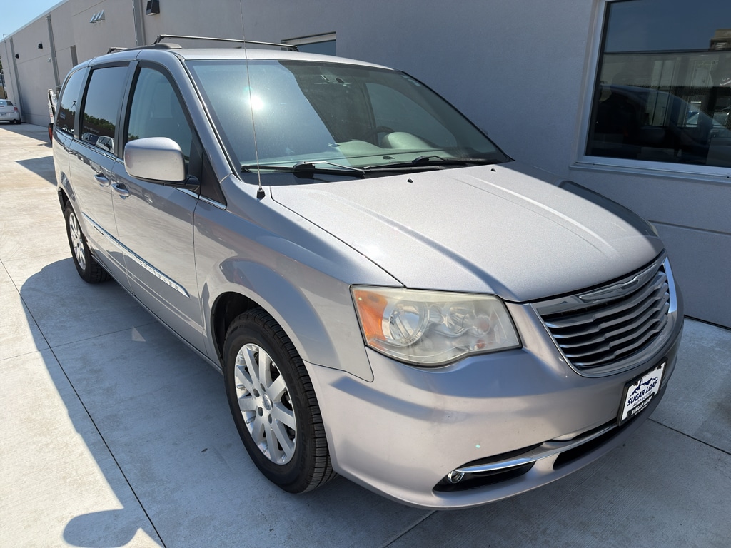 Used 2014 Chrysler Town & Country Touring Van