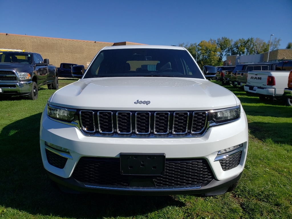 New 2025 Jeep Grand Cherokee LIMITED 4X4 Sport Utility
