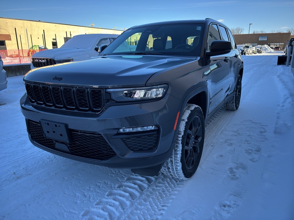 New 2025 Jeep Grand Cherokee LIMITED 4X4 Sport Utility